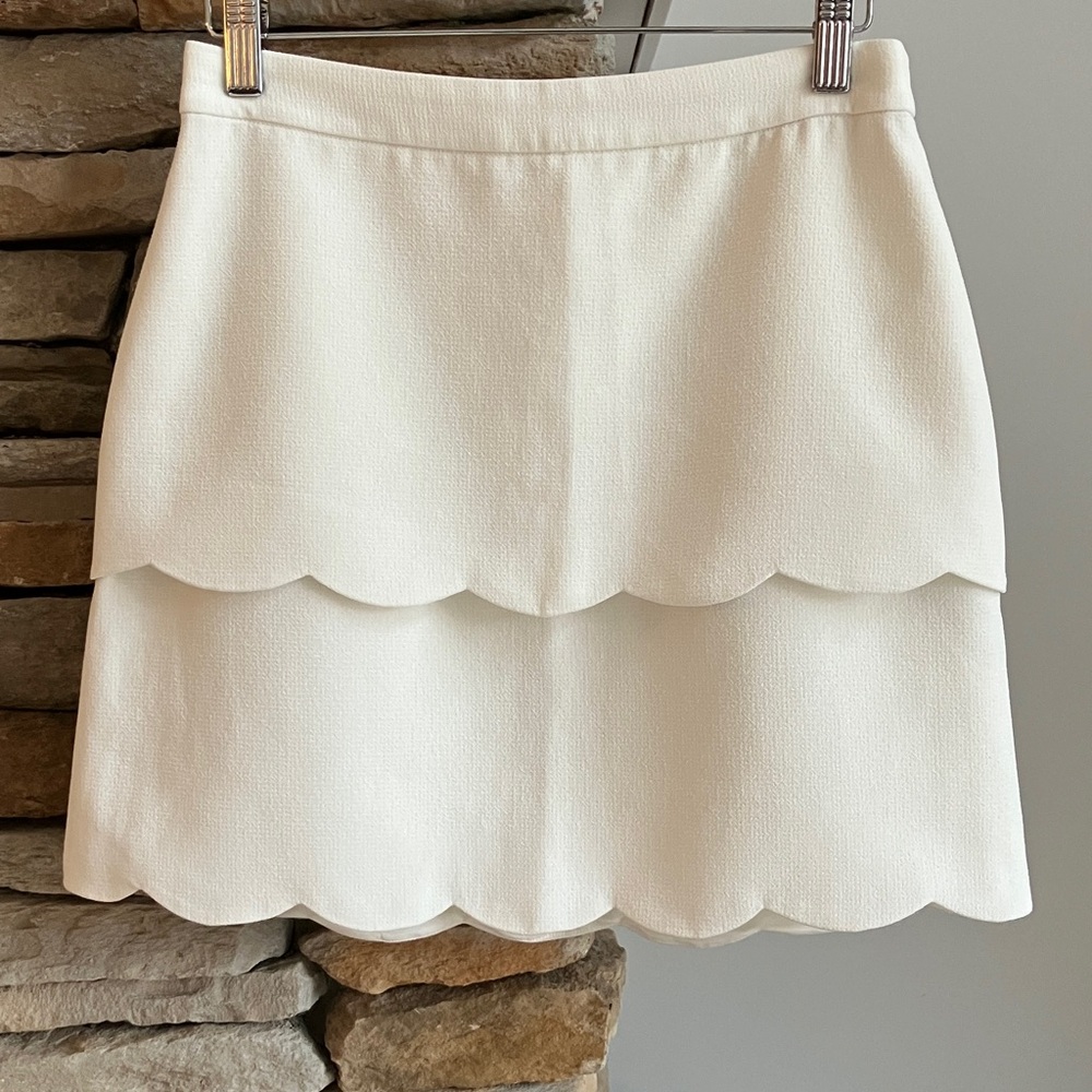 Club Monaco Ivory Scalloped Mini Skirt